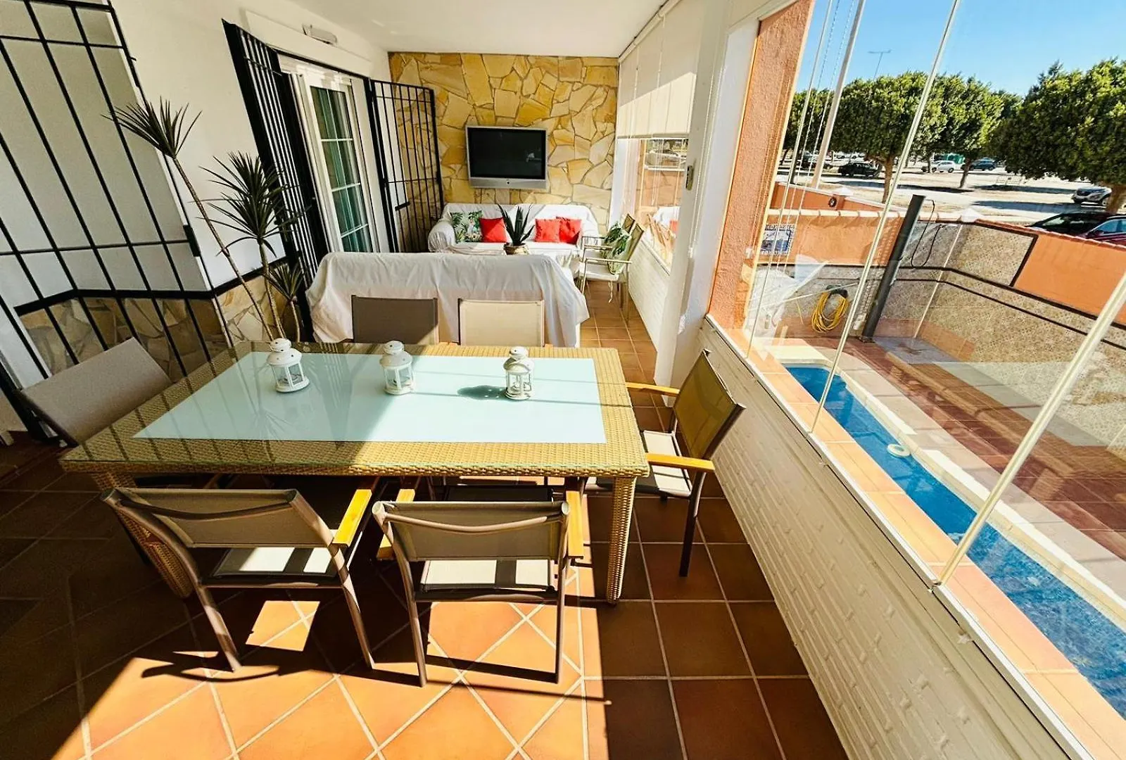 Chalet Con Piscina Privada En Primera Linea De Playa 托雷莫利诺斯 别墅
