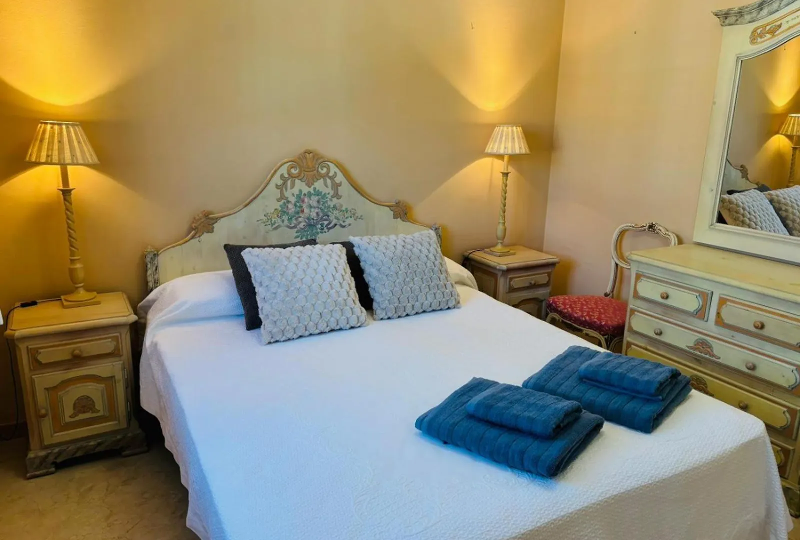 别墅 Chalet Con Piscina Privada En Primera Linea De Playa 托雷莫利诺斯 西班牙